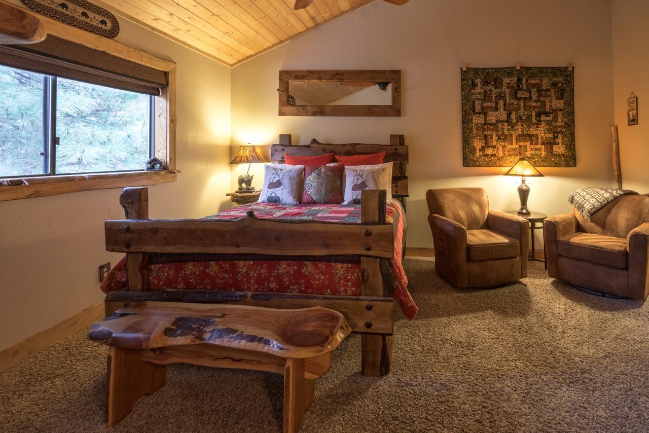 Whispering Pines Inn Flagstaff Esterno foto